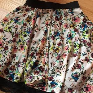 CUTE DOUBLE LAYERED FLORAL SKIRT